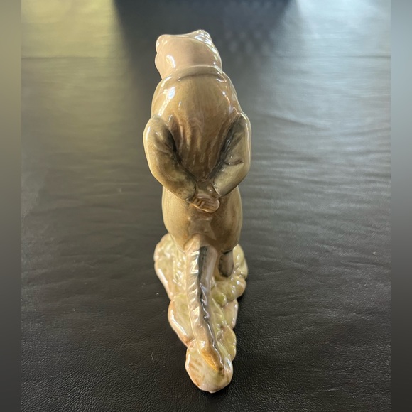 Beatrix Potter’s “Sir Isaac Newton” - Picture 3 of 5